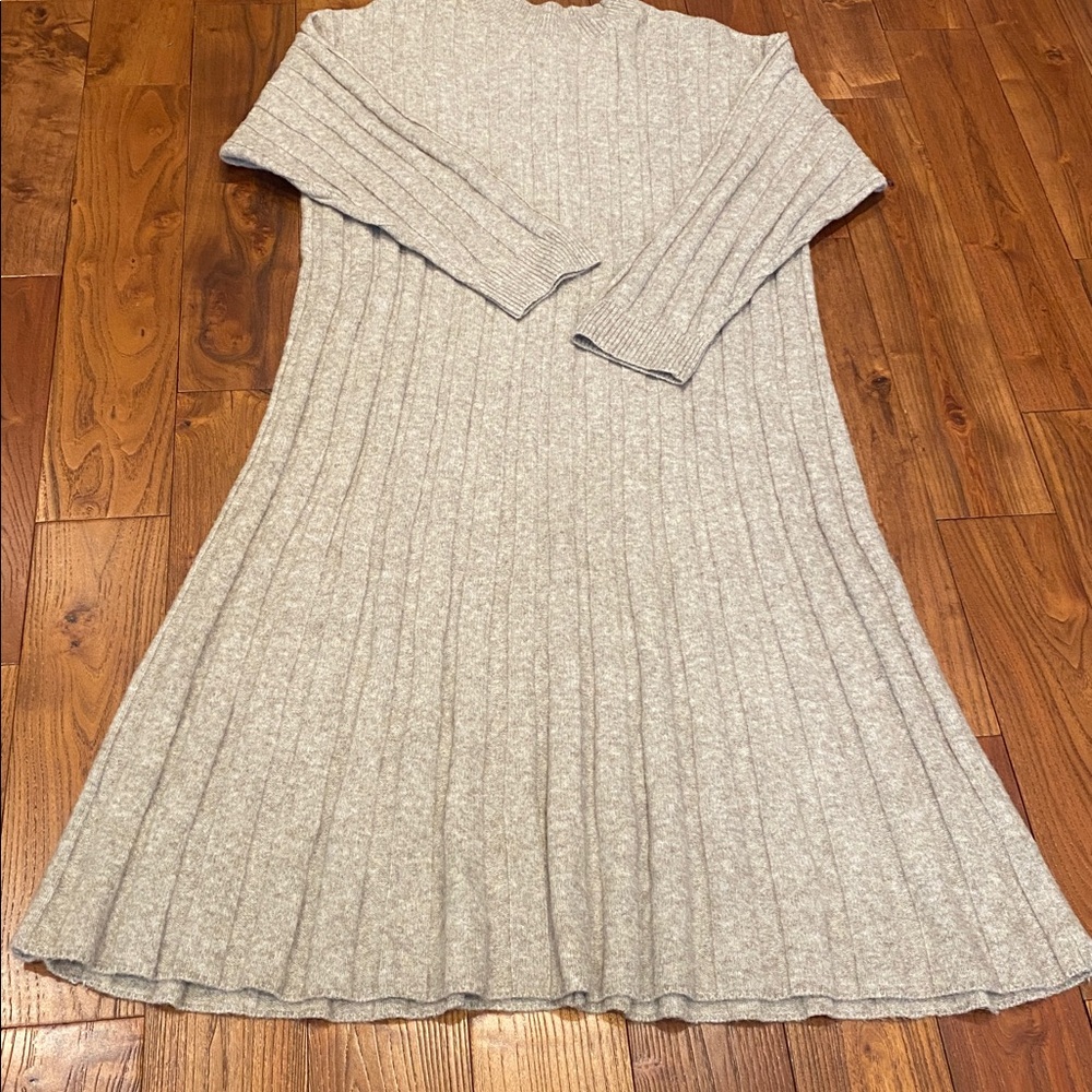 H&M wool blend light brown long dress ladies size M - Picture 4 of 6